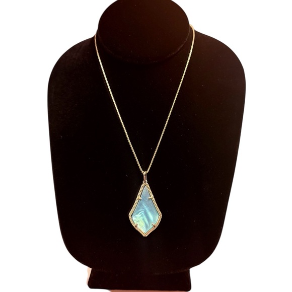 Kendra Scott Jewelry - Vintage Kendra Scott Alex Gold Necklace w/ Teal Illusion Stone Adjustable 18”